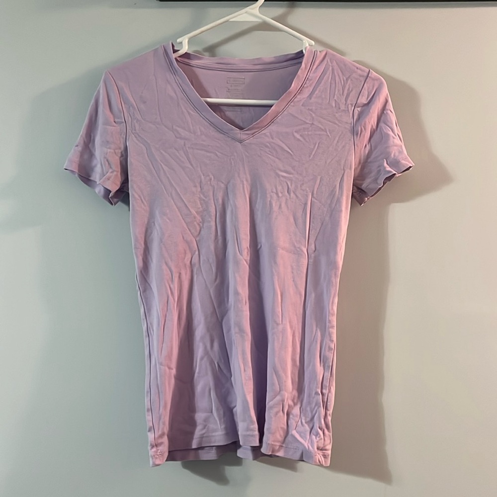 Light pink Merona v-neck t-shirt